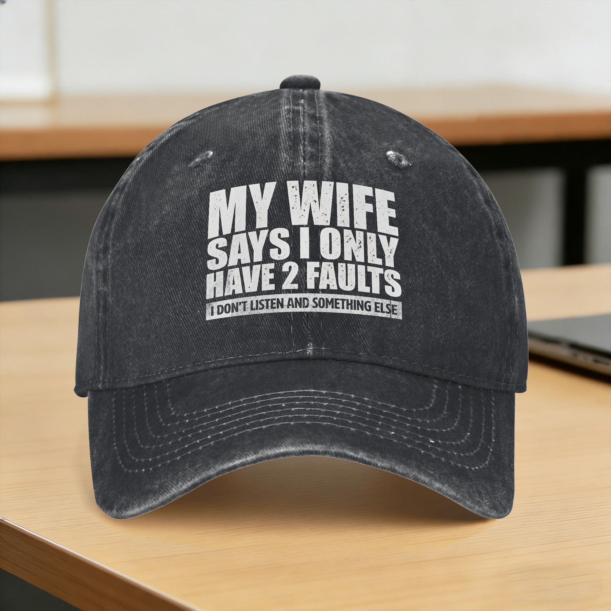 Hunting Outdoor Apparel - Men's Vintage Trucker Hat with the